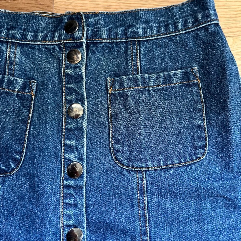 Classic Button Front Blue Denim Skirt